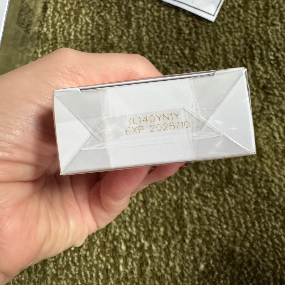 Lancôme UV Expert Sunscreen SPF 50 - Supra screen - Picture 3 of 3